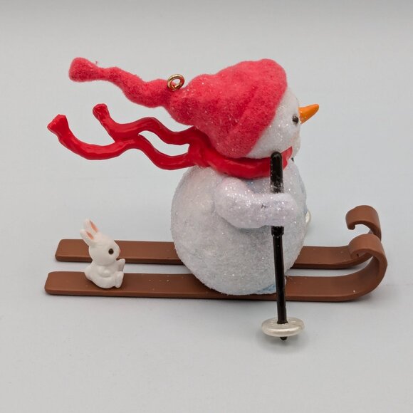 Hallmark Keepsake Snowman on the Slopes 2017 Christmas Tree Ornament - Picture 3 of 10